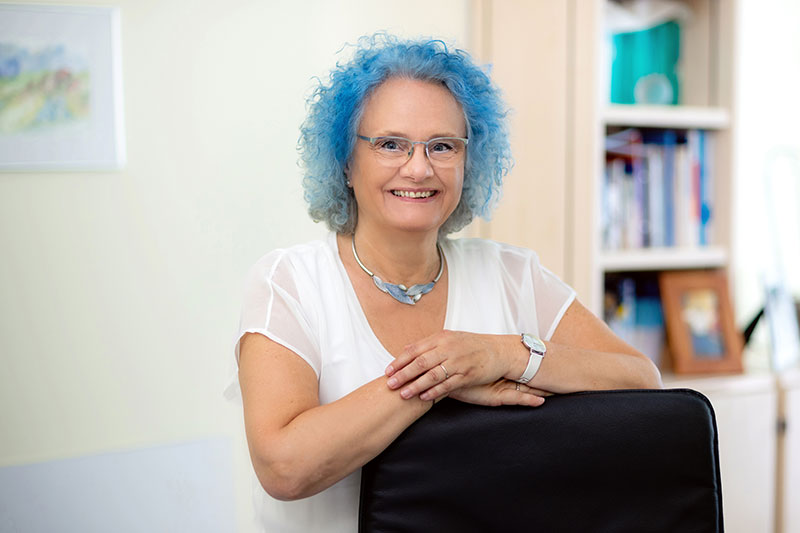 Dipl.-Med. Gudrun Schuster
